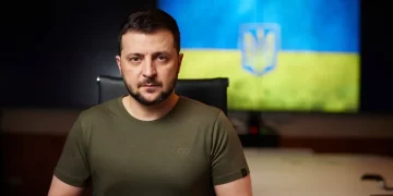 Украина против коррупции: Зеленский требует немедленного увольнения